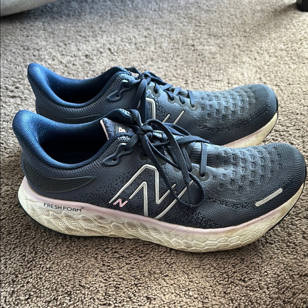 New Balance Women's Fresh Foam 1080 Running Shoes - Navy and White